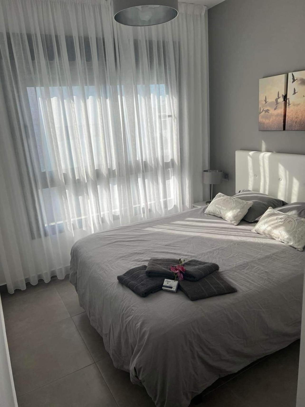 Lamar - Pilar De La Horadada Bagian luar foto