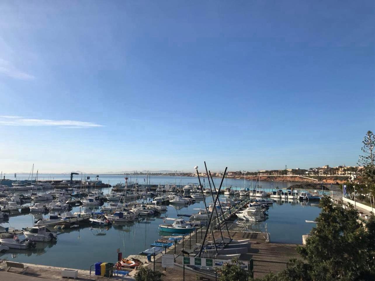 Lamar - Pilar De La Horadada Bagian luar foto
